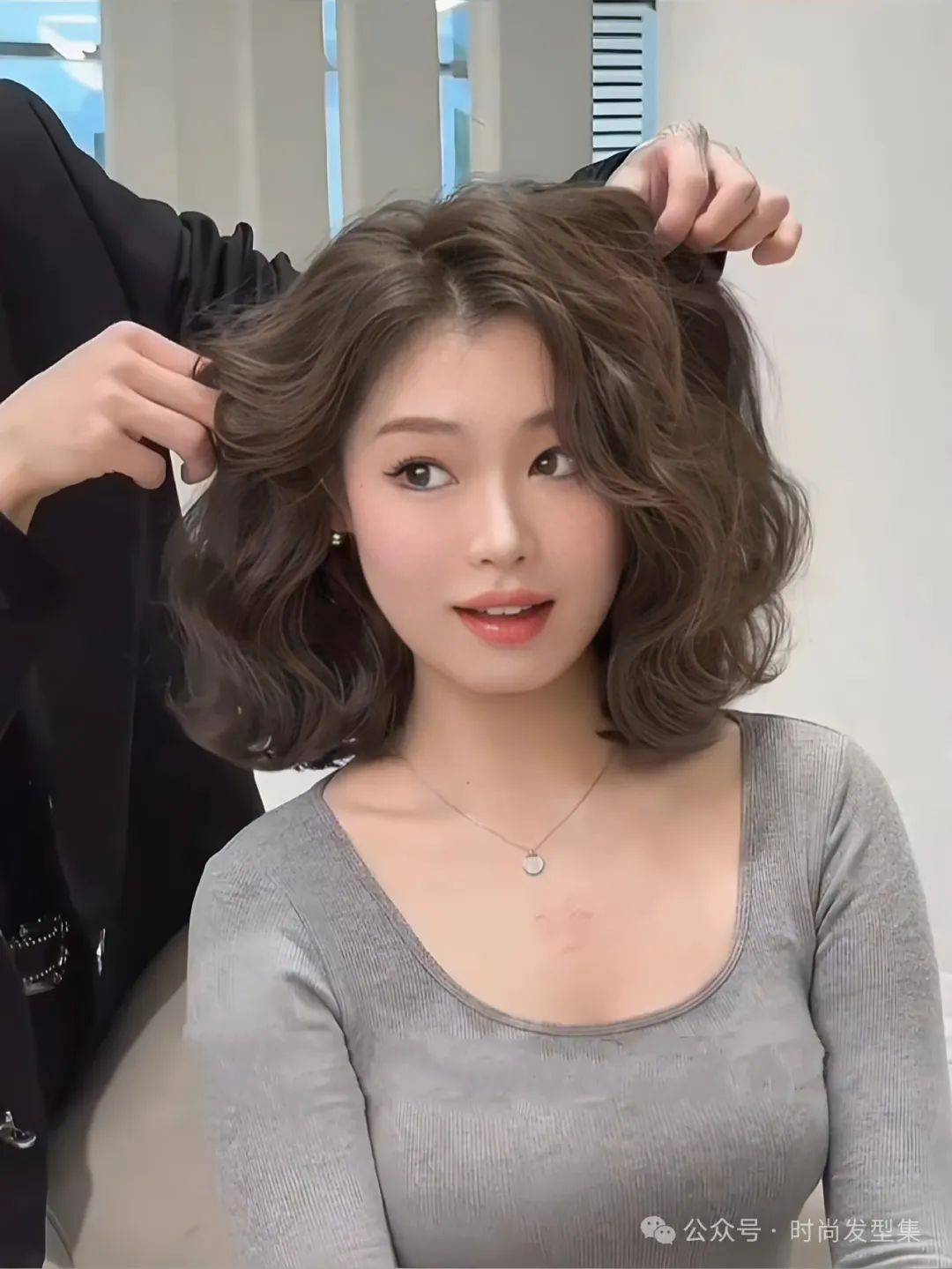 "短发烫"2024秋冬超流行,这么美,谁不爱?