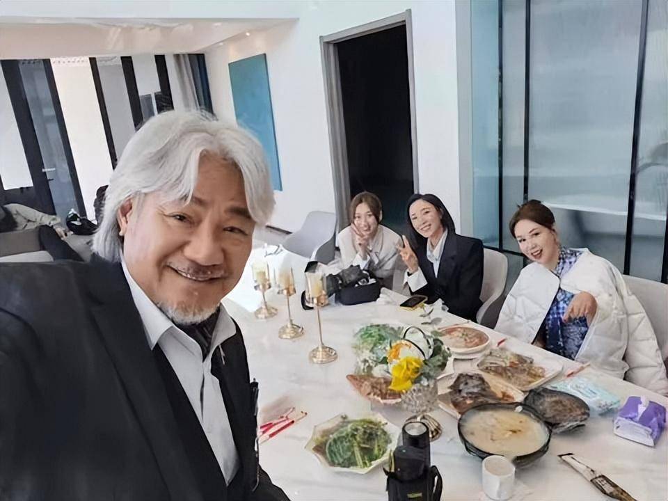 尹扬明传坐拥千万身家,与前妻仍是好友,被问感情生活强调有老婆