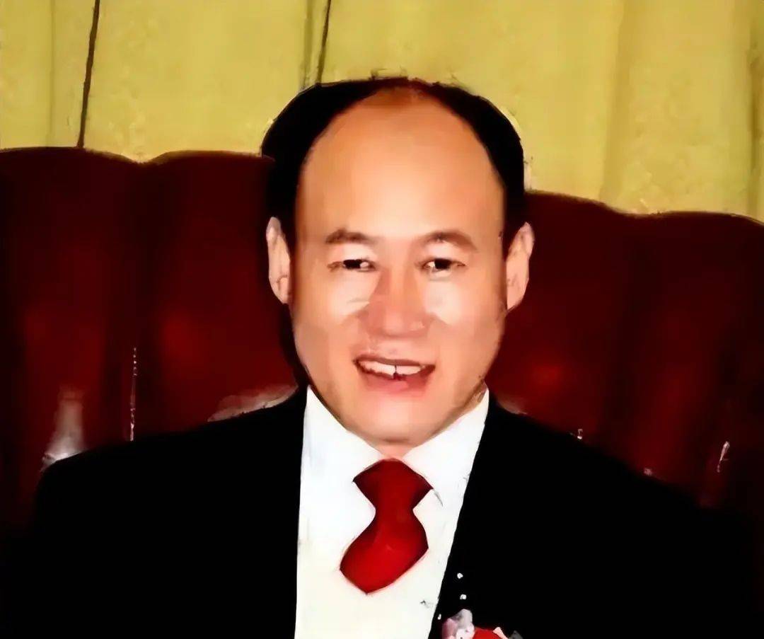 花上亿请赵本山代言,成本2毛骗农民200亿,创始人至今没出狱_王奉友