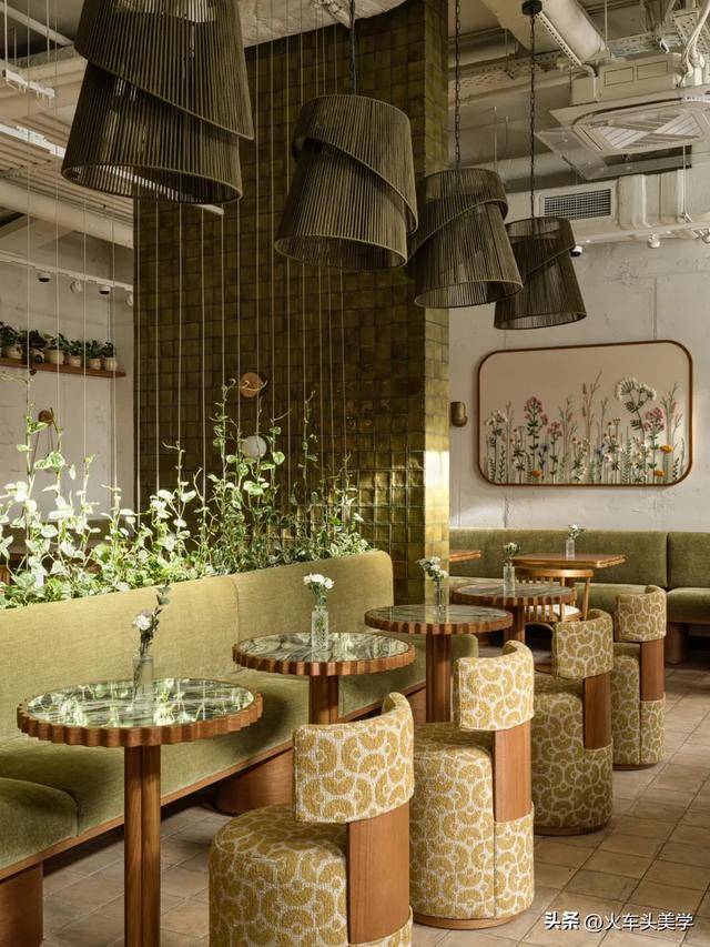 Karina Gimranova | 俄罗斯Begin Café里的夏日绿洲_The_cafe_咖啡馆