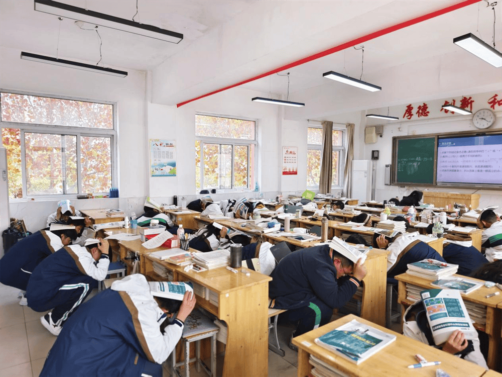 瞧,我们的"别样"课堂