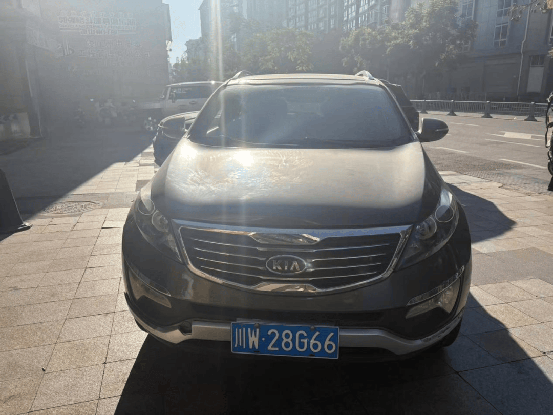 地点:北碧府路车牌号:渝b380vr地点:吉祥南路车牌号:川wyp123地点