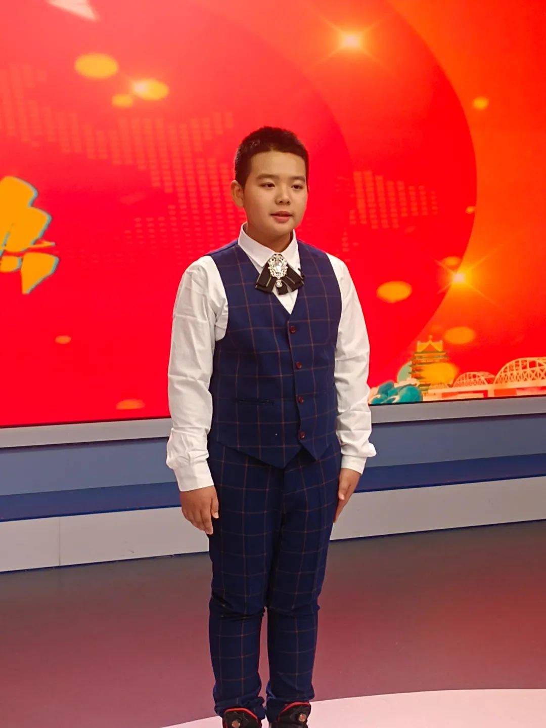 "七彩童年" 2025 甘肃省广播电视总台少儿春晚小主持人闪耀演播室
