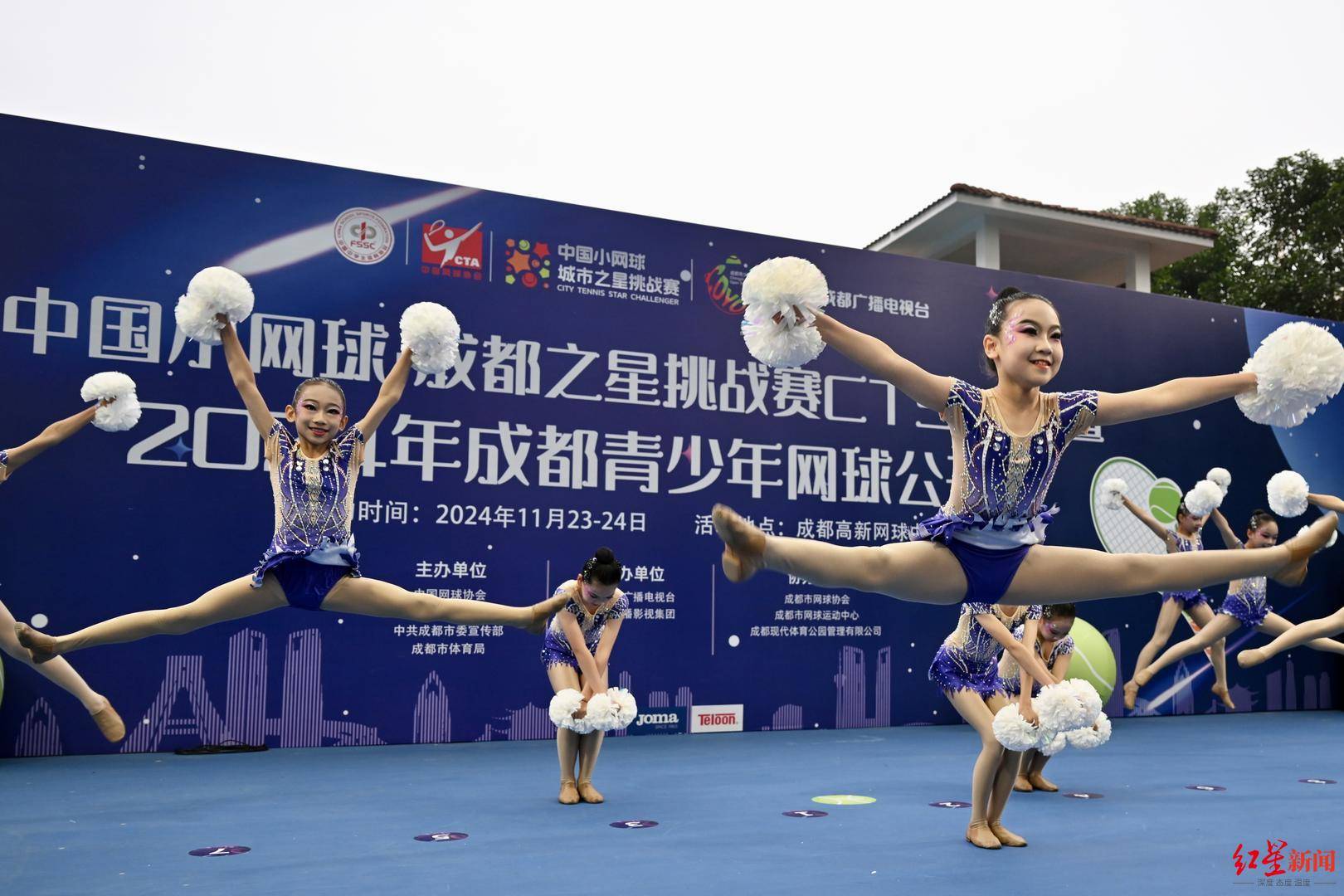 网球小将在成都逐梦挥拍！国家女子网球队主教练：培养更多后备人才