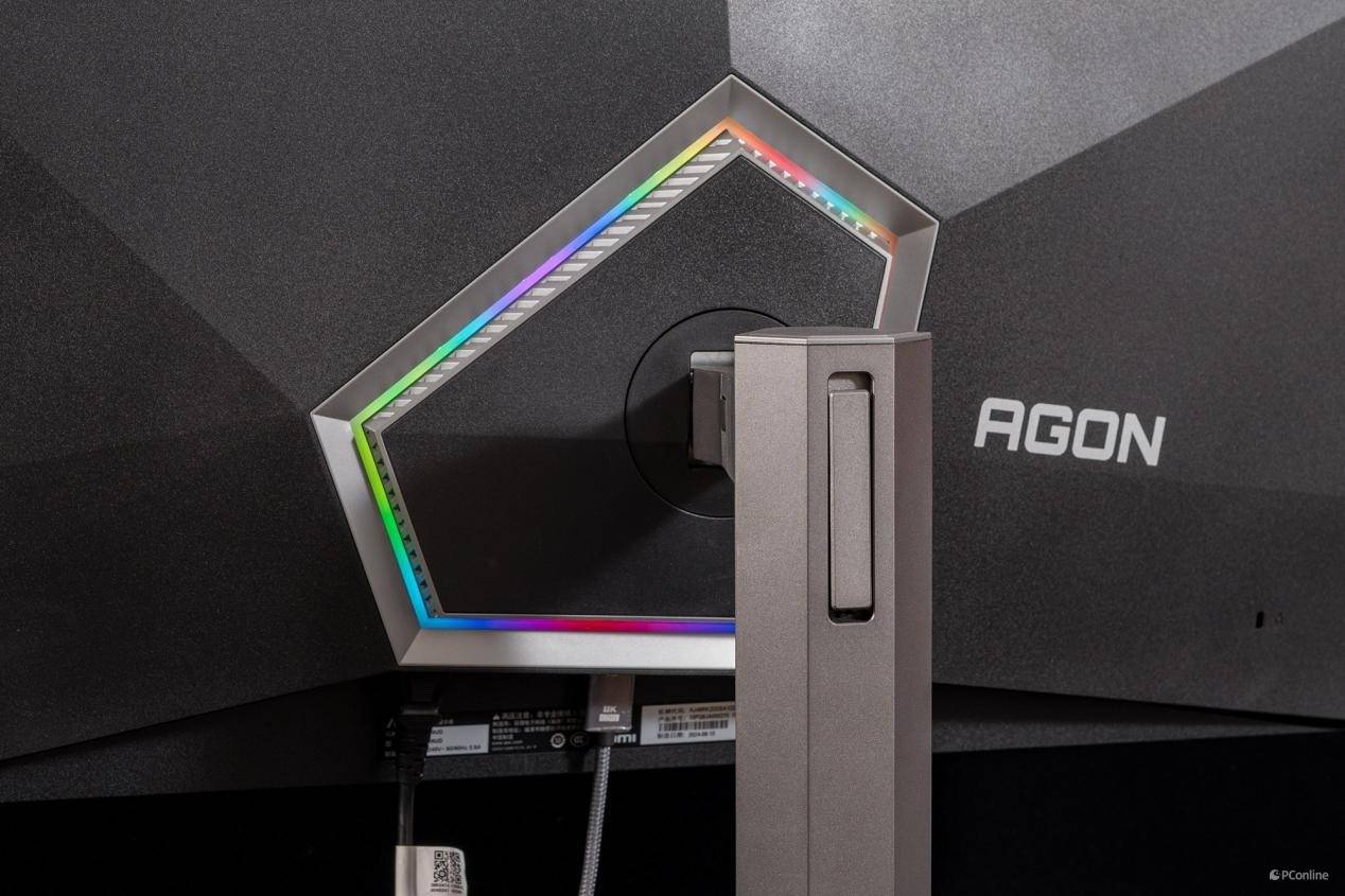 高端与实用兼备，画质与体验双绝——AGON AG326UD QD-OLED显示器深度评测 图1