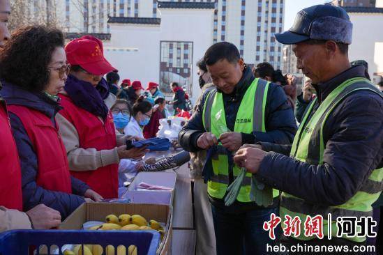 河北任丘开展“暖冬关爱 志愿同行”慰问活动