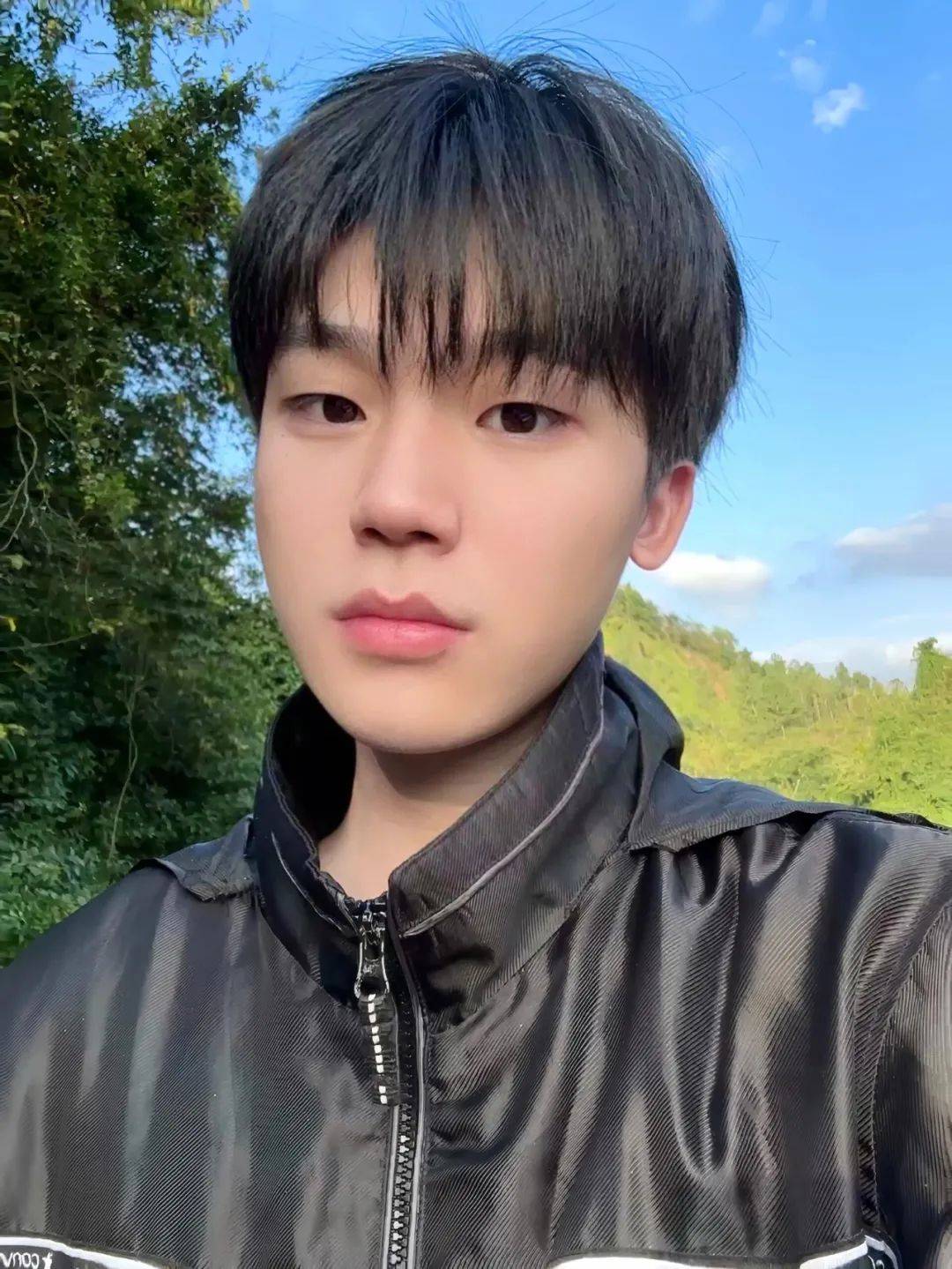 男生发型