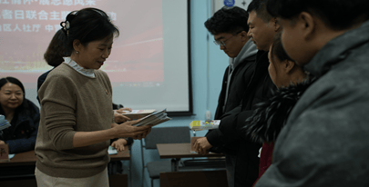 社保服务进社区 暖心助老零距离