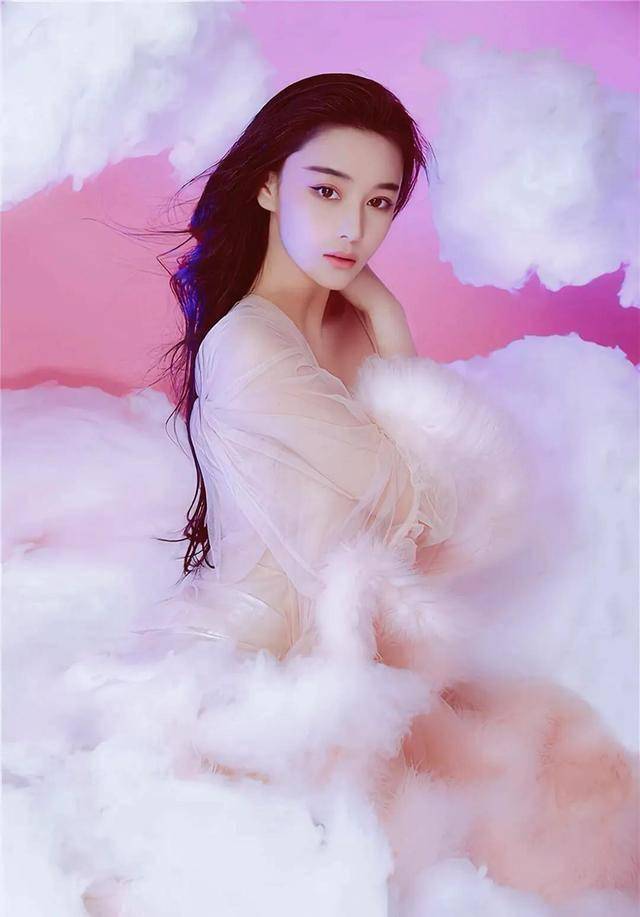 张馨予:我做过最正确的决定,就是把李晨"送"给范冰冰!