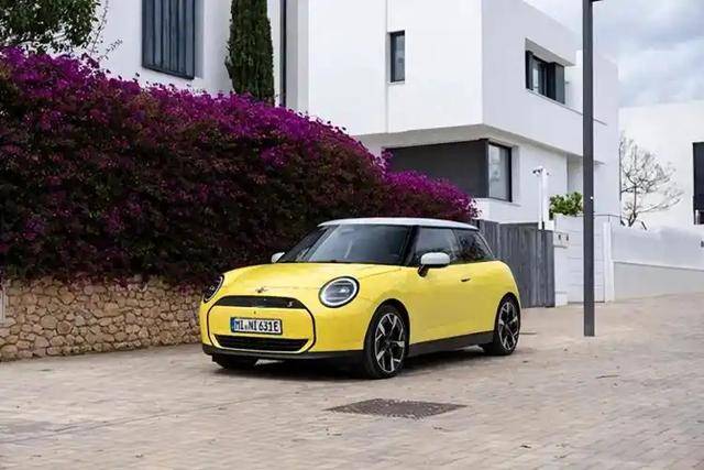 告别油车！2025款极氪X、Mini Cooper EV、大众ID.3让生活更具个性_搜狐汽车_搜狐网