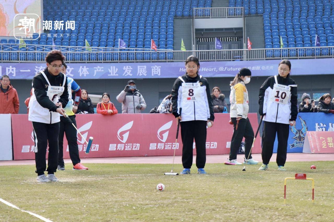 江苏省南通市海门区,在我们那儿,少儿门球通过特色体育的方式进入学校