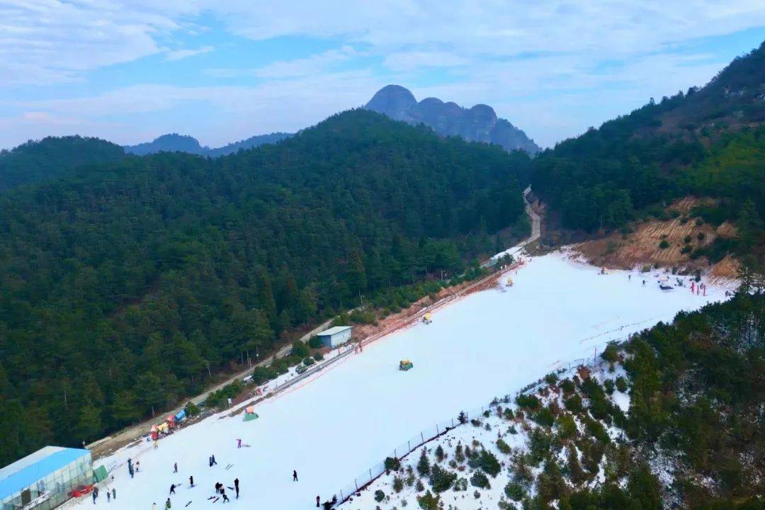 遂昌高坪北斗崖滑雪场图片