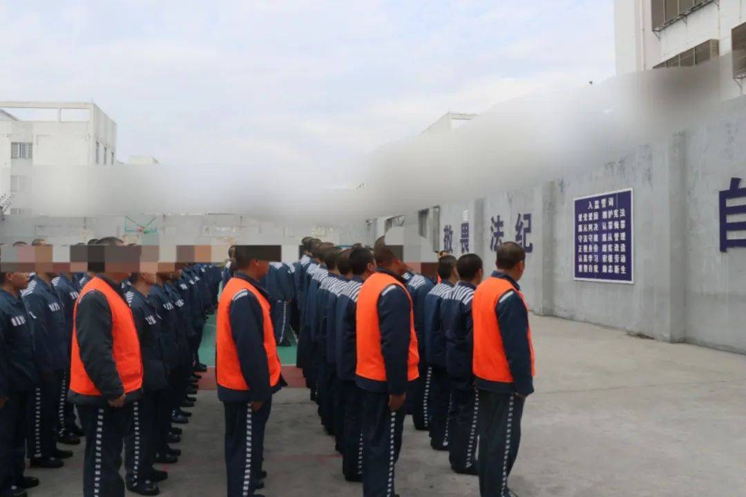 入监教育有计划01轿子山监狱制定了详细且具针对性的入监教育大纲与