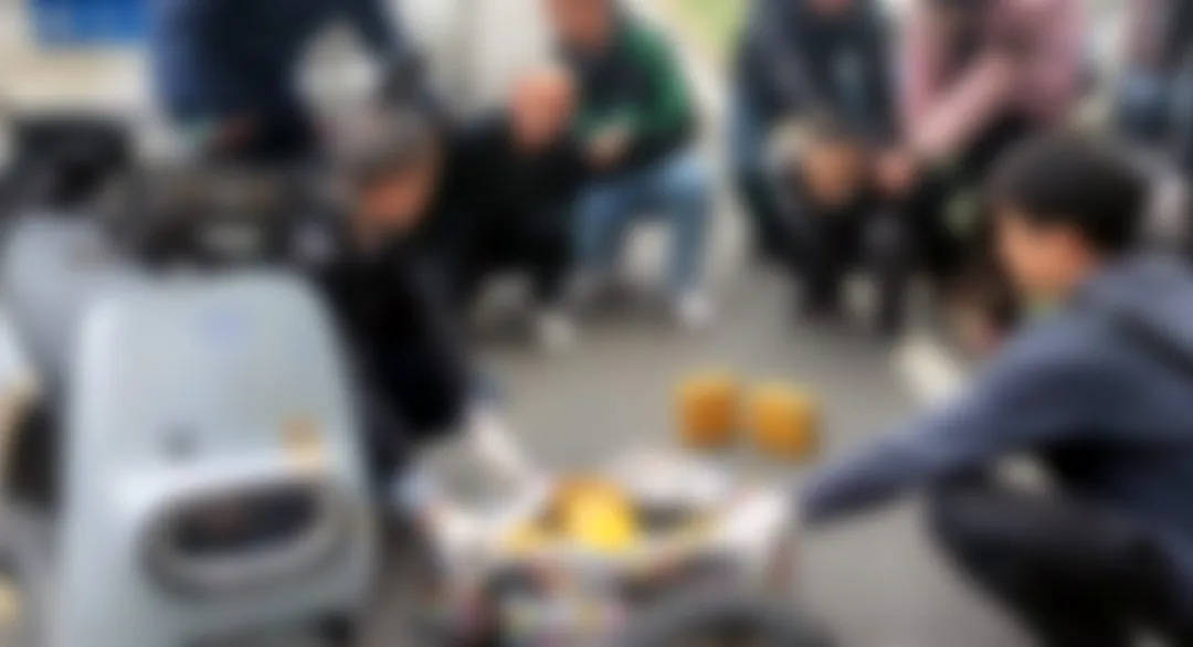 云南一位缉毒警察：为了不暴露身份，给自己一支烟的时间打盹，烟烫到手指就会惊醒！