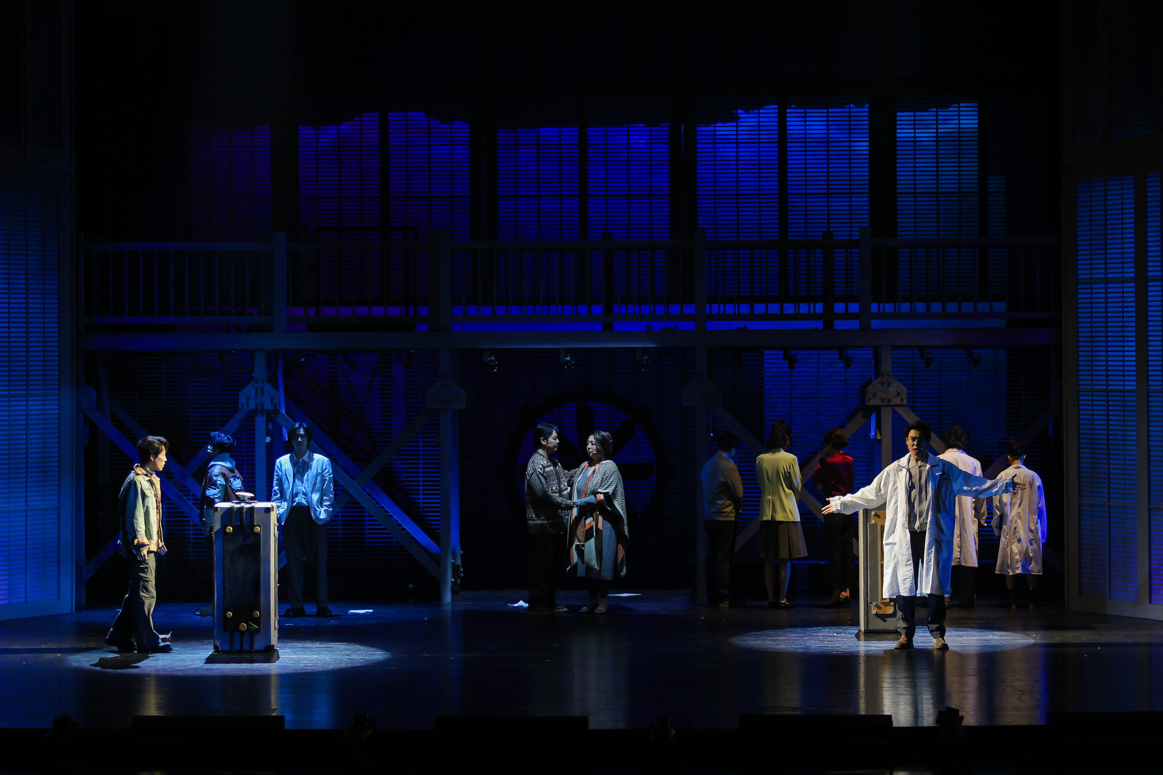 热血演绎鹏城追梦故事!开心麻花舞台剧《青春之城》首演