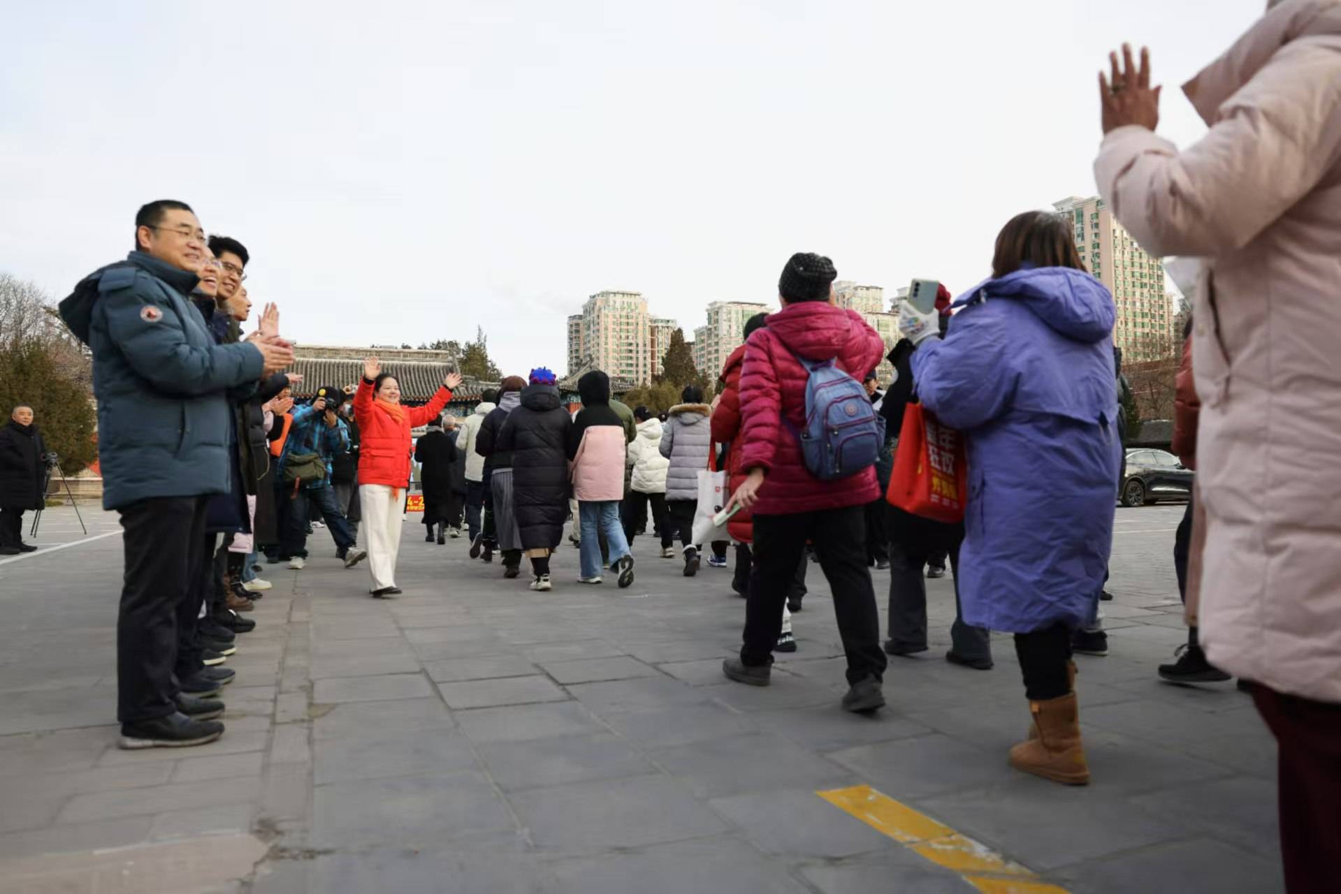 大钟寺的古钟有何来头,为何要在新年鸣钟“一百零八响”?_永乐_钟声_杨巍