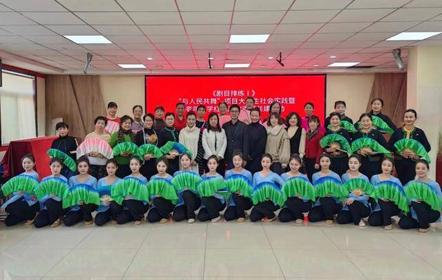 老年人在济南何以学 何以乐？(图2)