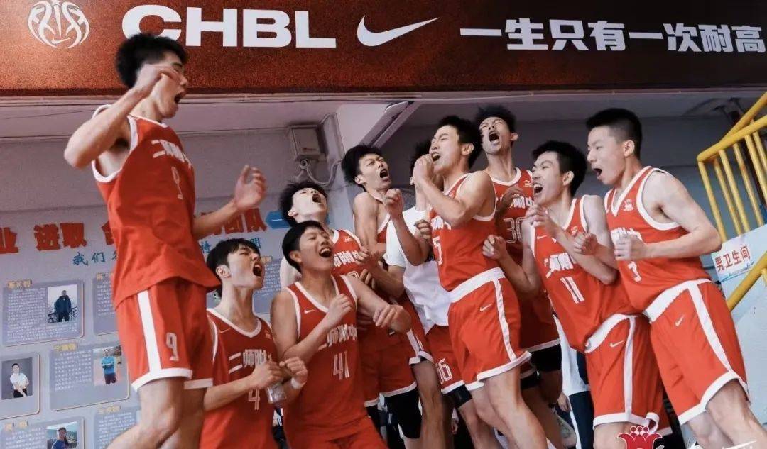 “绝杀”！广州“小孩哥”神级逆转火爆全网