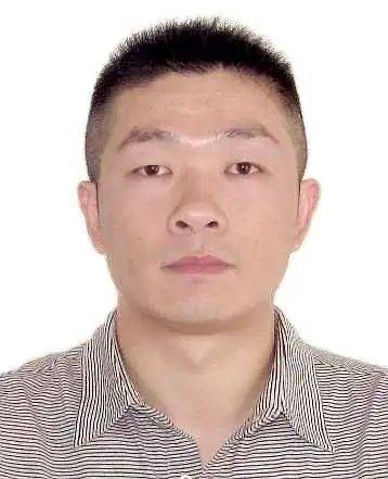 临泉法院公开悬赏5男1女!