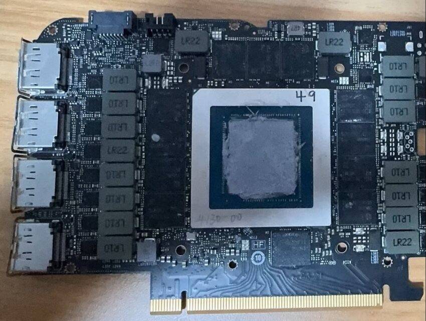 48GB显存！RTX Titan Ada显卡曝光