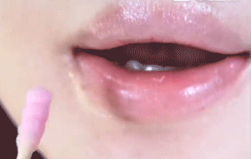 嘴唇_qiofoe