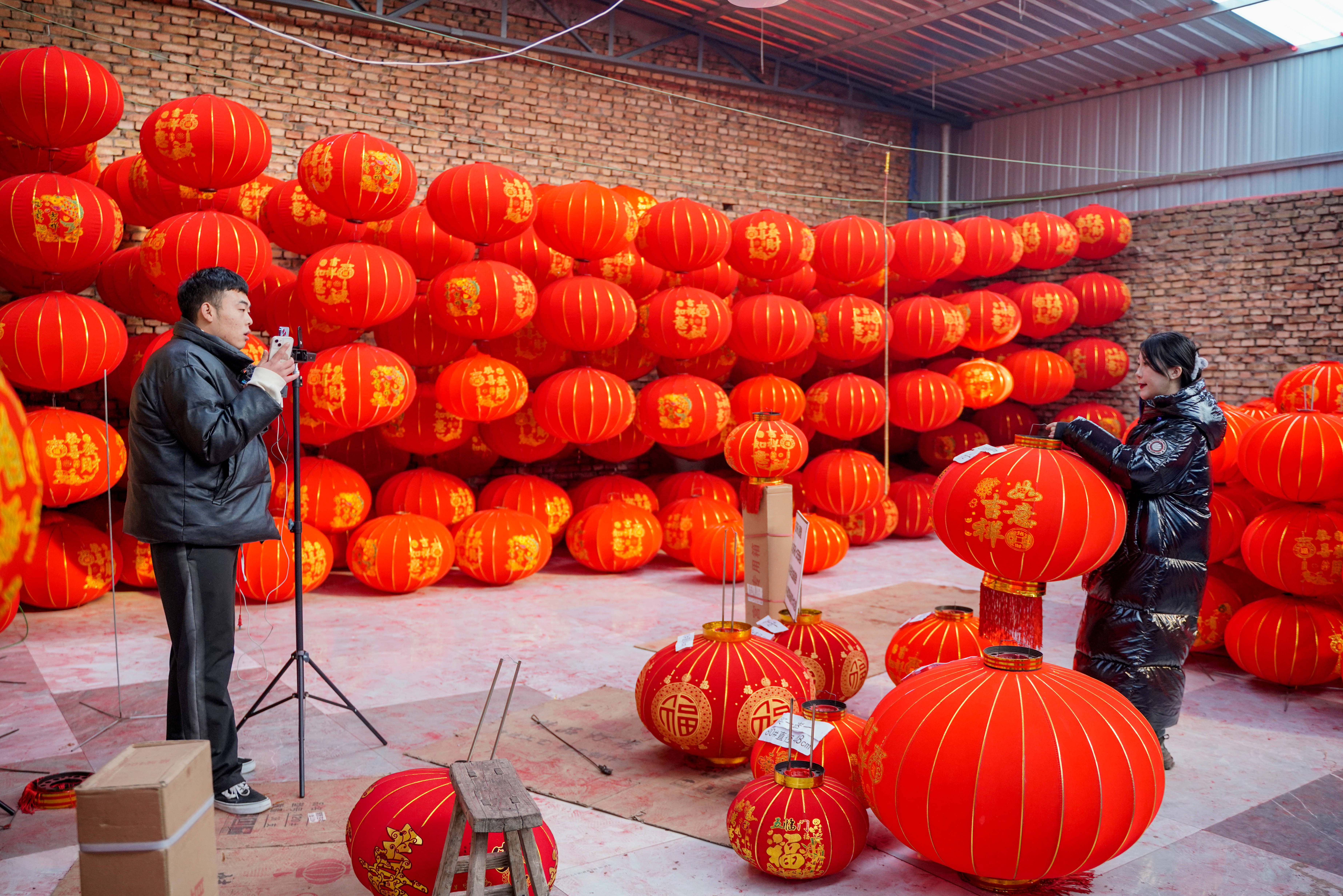 全国80%宫灯来自"中国宫灯第一村"