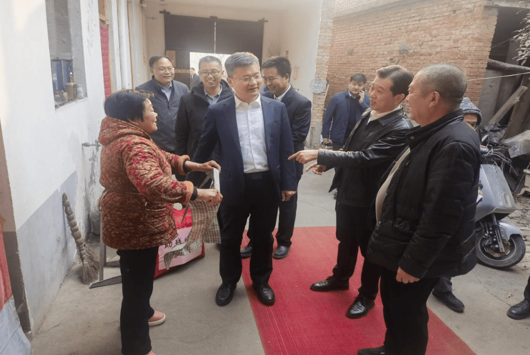 市,区领导走访慰问残疾人_王国辉_孟津_家庭