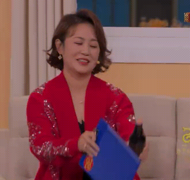 “沈腾马丽小品没演完”？导演组回应