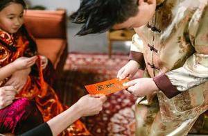 过年前，婆婆给嫂子1万红包，却只给我1千，还让我买螃蟹车厘子_家务_工作_年夜饭