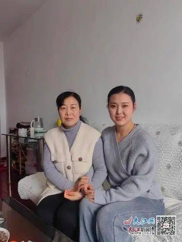 从甘肃天水来到江西南昌 一位母亲的“反向春运”