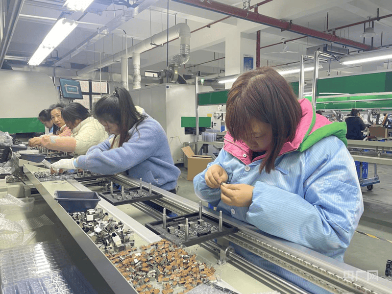 永州市冷水滩区全力以赴赶订单 抓生产