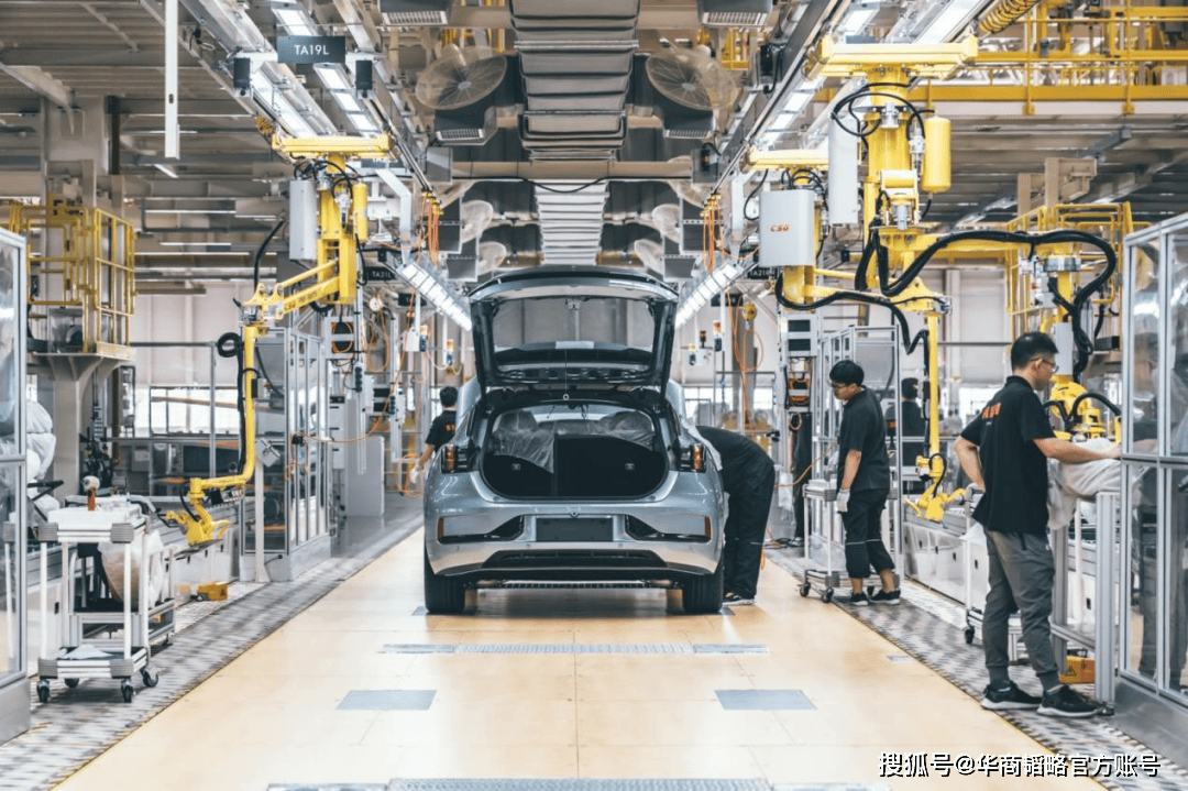 中国豪华车市场迎新霸主,极氪领克整合能否颠覆BBA格局?_集团_智驾_全球最大