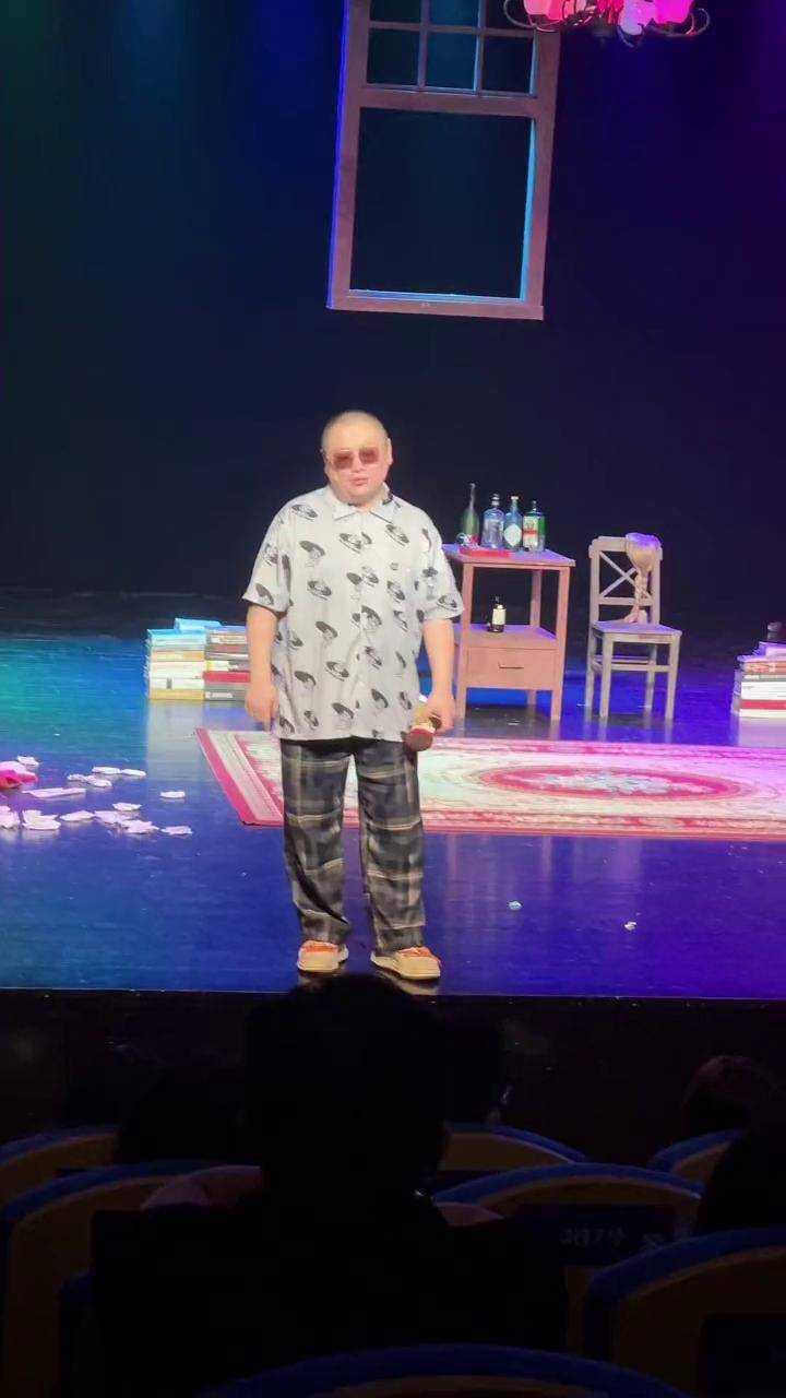 非常悬疑 广州正佳大剧院 金广发 房山季鸟猴 行走