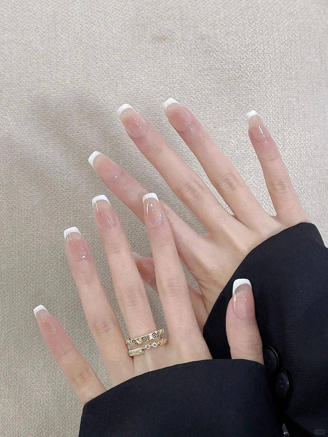 百搭简约温柔大姐姐气质法式美甲