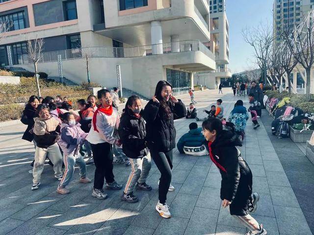 15分钟课间改革：威海如何打破“圈养式教育”的枷锁？