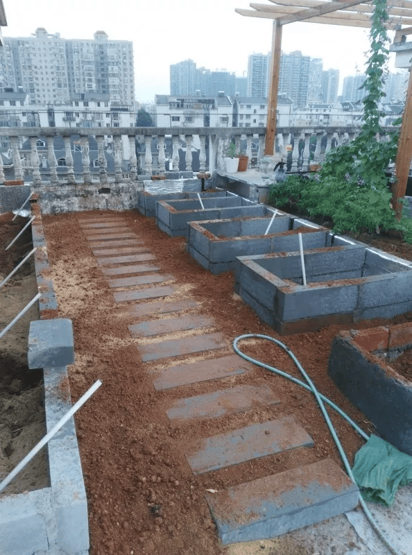 屋顶花园施工