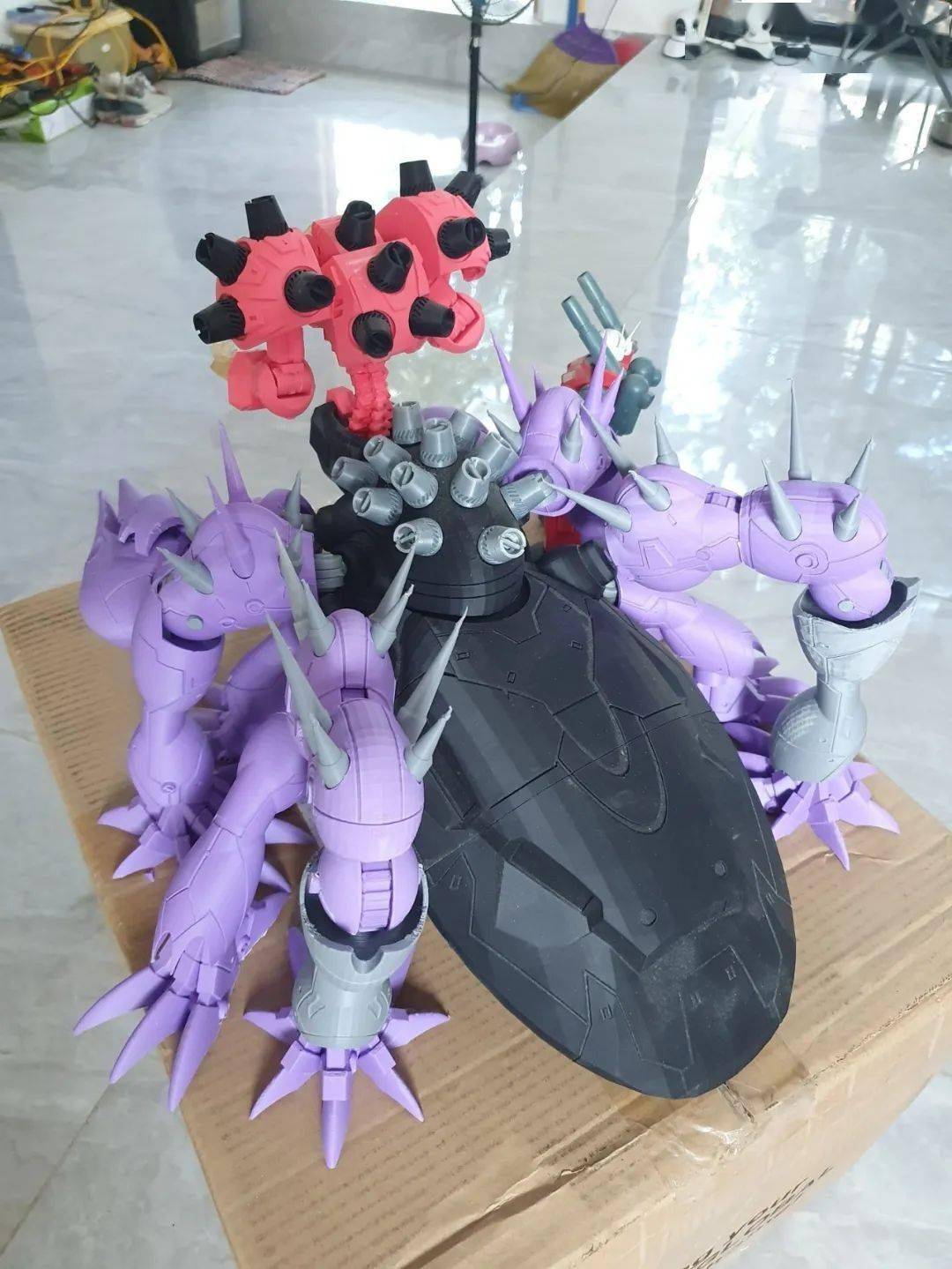 这就是恶魔高达的震撼3d打印体积庞大的恶魔高达第一形态