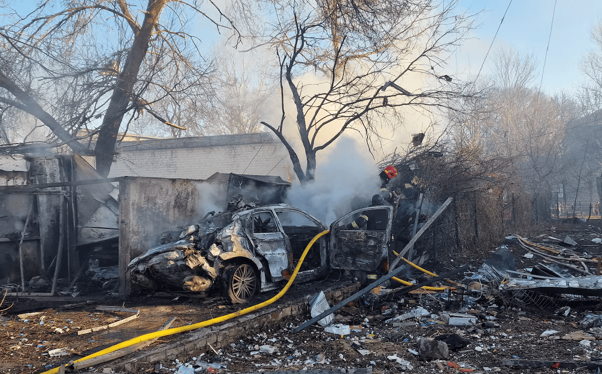 乌电力和天然气基础设施遭大规模空袭后,泽连斯基再提议与俄实现空中和海上停火 乌电力和天然气基础设施遭大规模空袭后,泽连斯基再提议与俄实现空中和海上停火