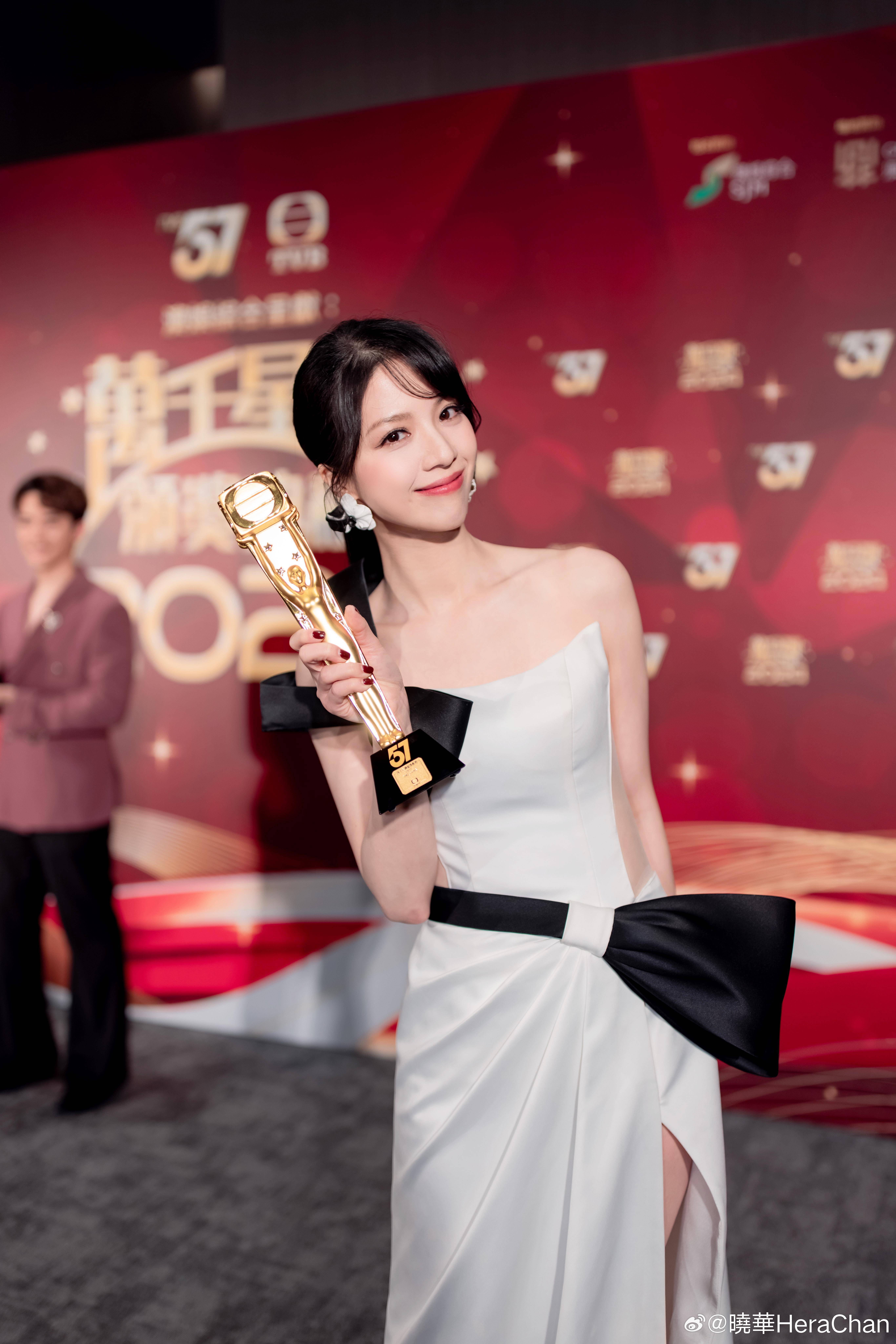 美得千姿百态！又一代港剧花旦初长成 | 新·大女主图鉴③