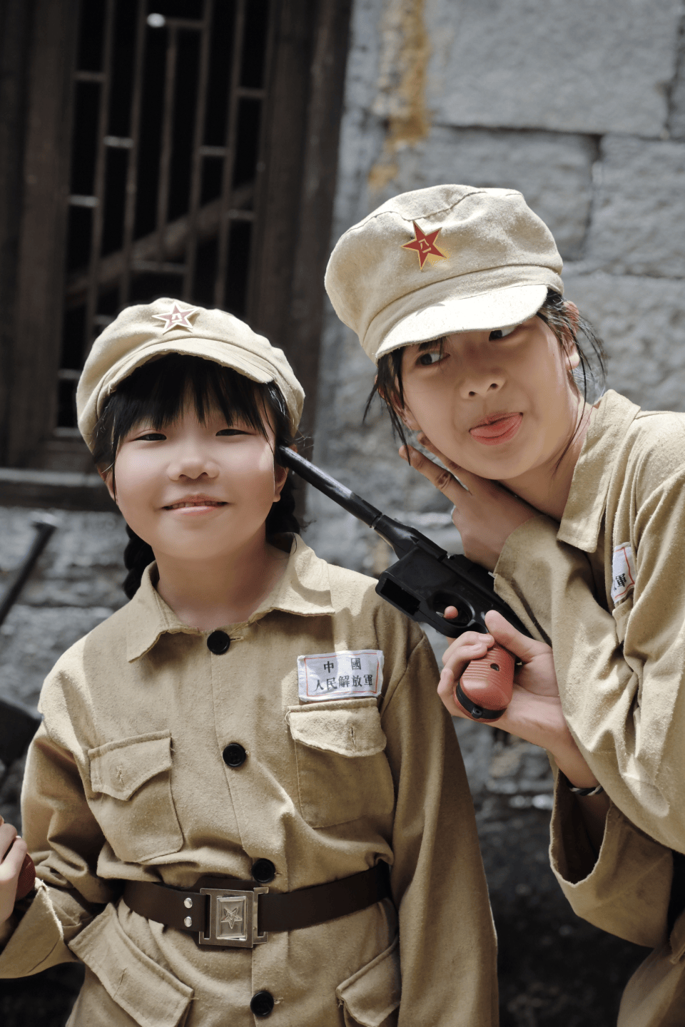 《烽火少年》德阳站启动 演艺中心舞台,等你闪耀红色光芒!