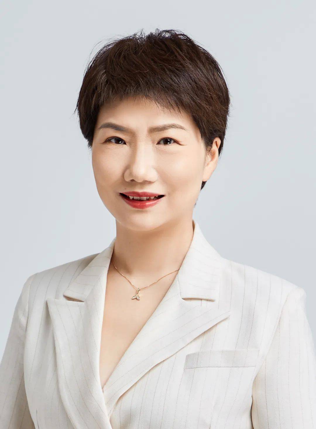 张亚琴好护士做一辈子张亚琴的事迹吧一起来了解一