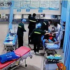 生死时刻！浦北一男子心脏骤停30分钟，3600次按压， 奇迹出现了…_抢救_患者_急诊