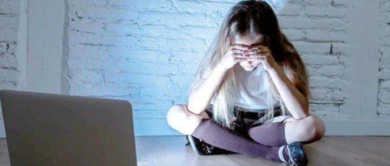 百度副总女儿“开盒”引集体担忧, “开盒”英语怎么说?_online_Doxing_cyber