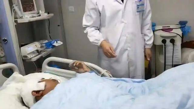 老人脑出血频发，这些日常行为竟是“元凶”！，老人防脑出血，避开这些“陷阱”！