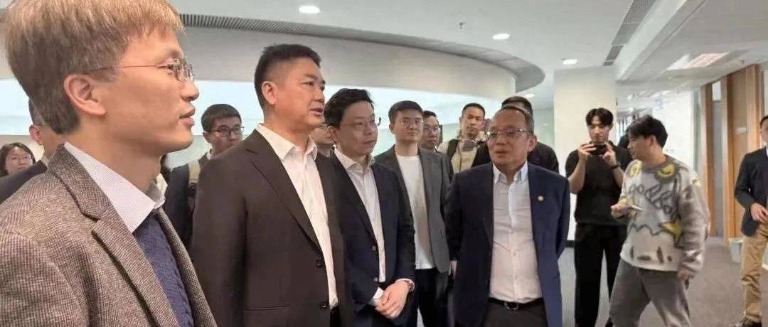 刘强东,现身顶尖大学_业务_人工智能_佳亚