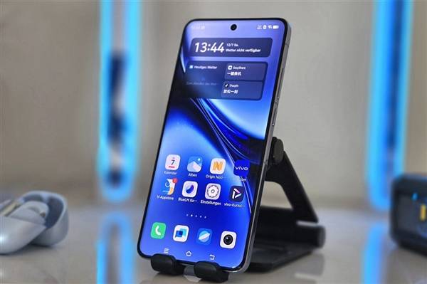 2025年有厂商卷超广角了！vivo X200 Ultra配备5000万超大底超广角