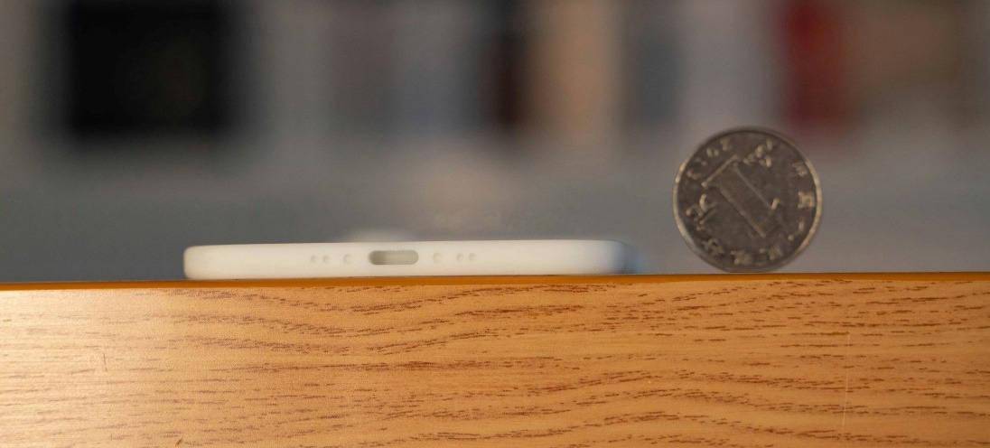 独家揭秘！苹果iPhone 17 Air外观惊艳亮相 苹果iPhone 17 Air：轻薄与独特设计的完美融合