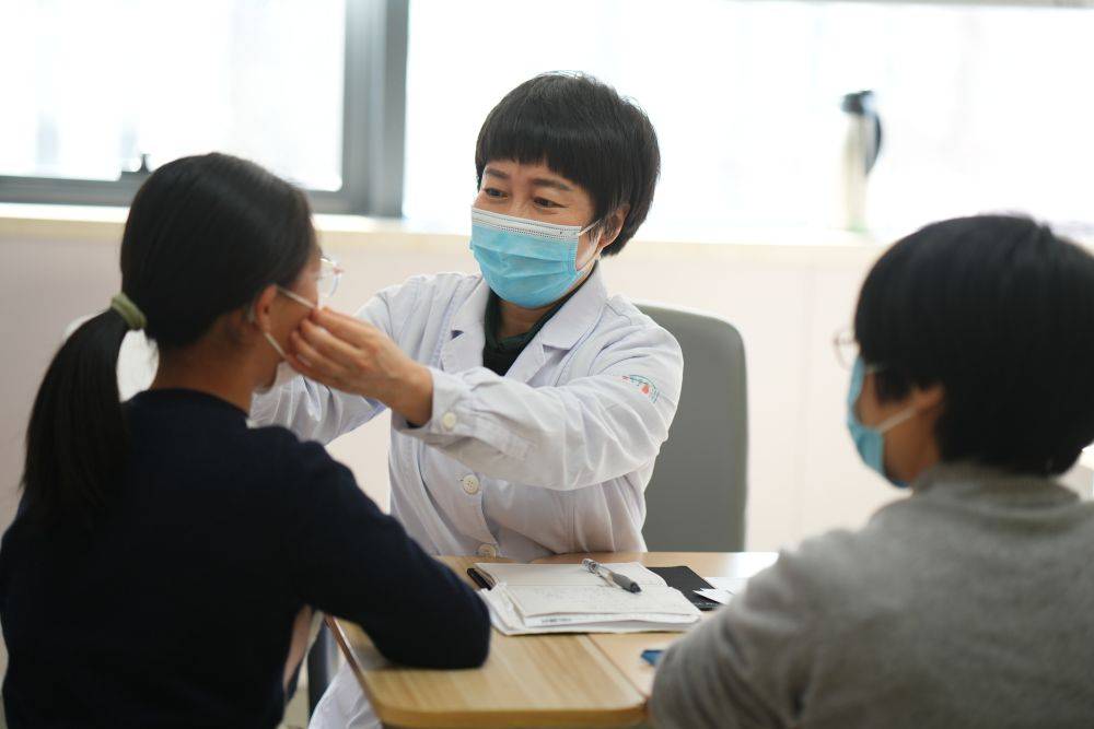 包含中國醫學科學院腫瘤醫院、24小時專業跑腿服務	陪診跑腿服務平谷區跑腿掛號，認真負責，歡迎來電的詞條