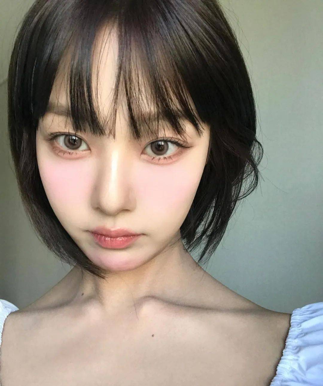 短发女生最自信