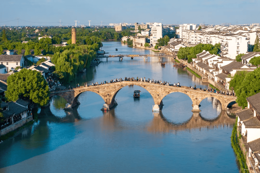 浙江省杭州市塘栖镇:运河古镇新风貌 幸福生活节节高